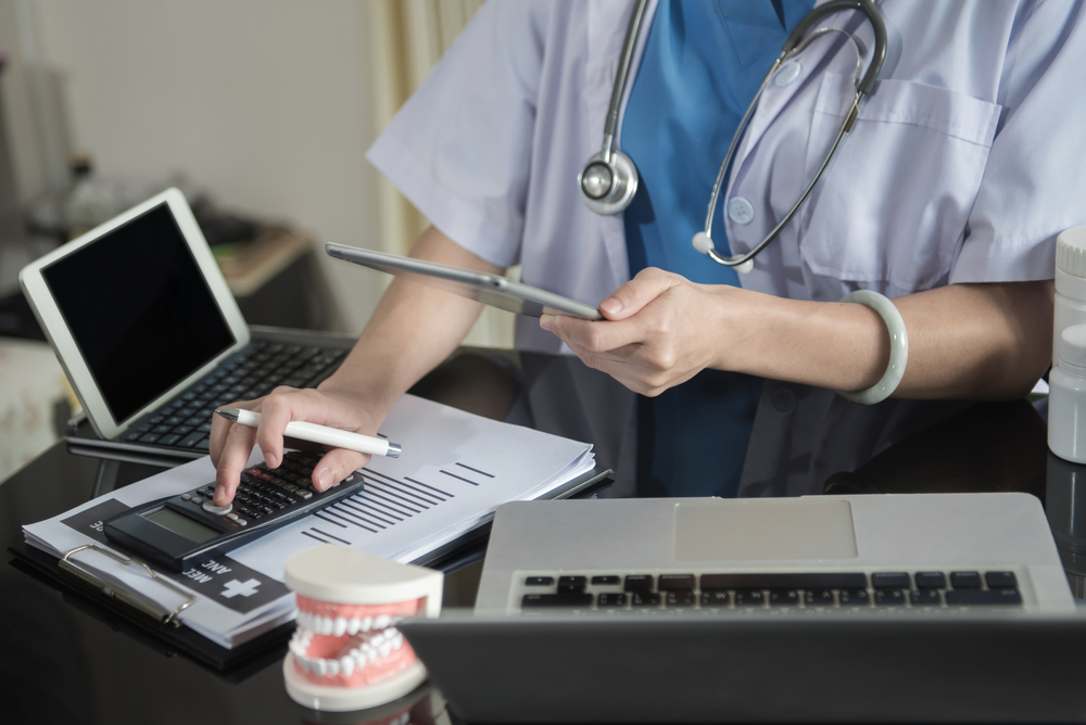 Zu den Vorteilen von EDI im Gesundheitswesen zählen verbesserte Produktivität und Genauigkeit.