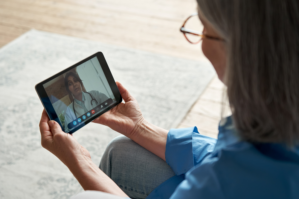 Video conferencing in virtual medical second opinion apps